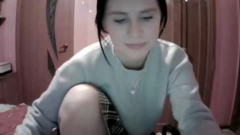 lunamystique_ online show from 30, 1, 2025