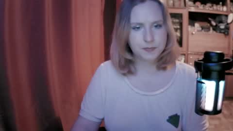 lunamystique_ online show from 28, 4, 2026