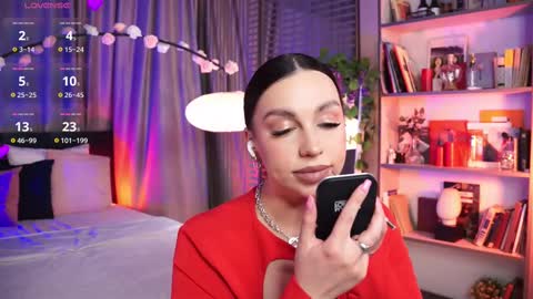 Luna  next streams Mon Fri Sat Sun 8pm-5am gmt0 online show from 9, 3, 2025