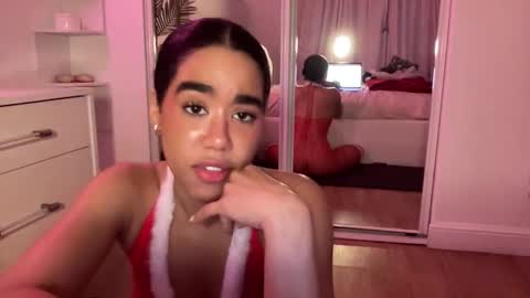 Luna online show from 17, 12, 2025