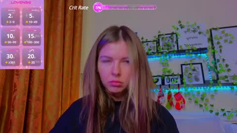 Luna Rishi online show from 7, 1, 2025