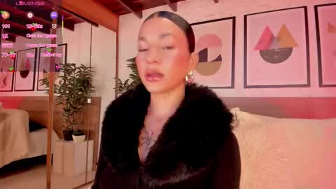 Luna Ruso  online show from 4, 2, 2026