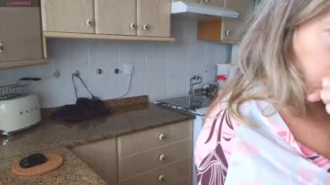 Snapshot of lunary_mix chatting on 2, 3, 2025 Luna online show from 2, 3, 2025