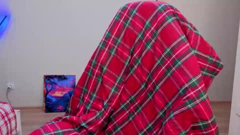 Snapshot of lunatale chatting on 23, 11, 2025 Kate online show from 23, 11, 2025