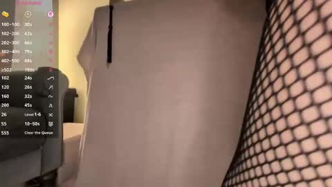 Snapshot of lunaveil_ chatting on 26, 5, 2026 Lunaveil online show from 26, 5, 2026