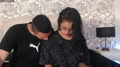 Luna and Kian online show from 5, 4, 2026