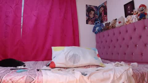 Snapshot of lunita2020x chatting on 17, 9, 2025 Luna online show from 17, 9, 2025