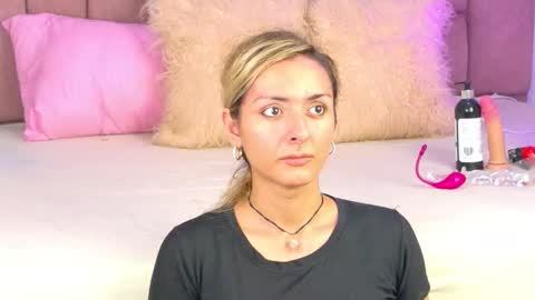 lunitadiva online show from 4, 12, 2025