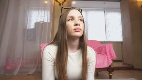 Snapshot of lunnraiz chatting on 28, 4, 2026 Luna online show from 28, 4, 2026