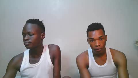 Snapshot of luoislove chatting on 22, 2, 2026 luoislove online show from 22, 2, 2026