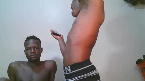 Snapshot of luoislove chatting on 27, 2, 2026 luoislove online show from 27, 2, 2026