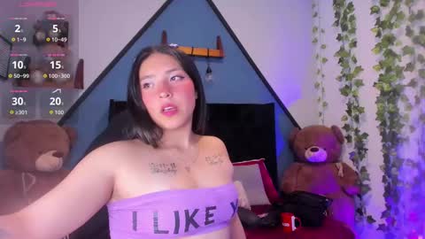 Snapshot of lurea_pearl chatting on 9, 10, 2025 Lurea pearl online show from 9, 10, 2025