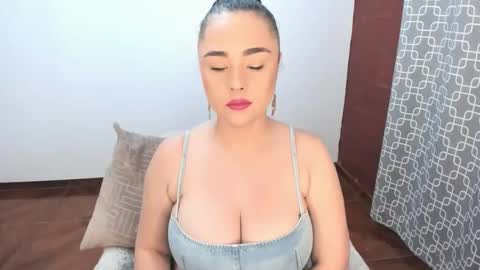 PAULINA online show from 22, 12, 2025