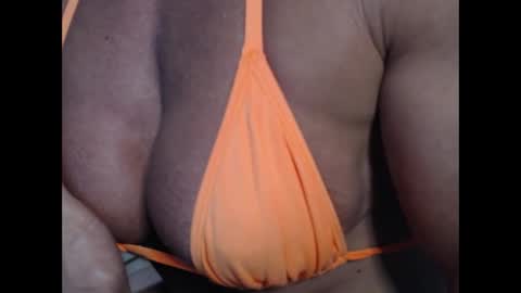 Snapshot of lusexyhot chatting on 7, 11, 2025 lusexyhot online show from 7, 11, 2025