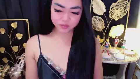 Trina online show from 27, 3, 2026