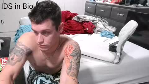  GUY ---  GIRL online show from 10, 9, 2025