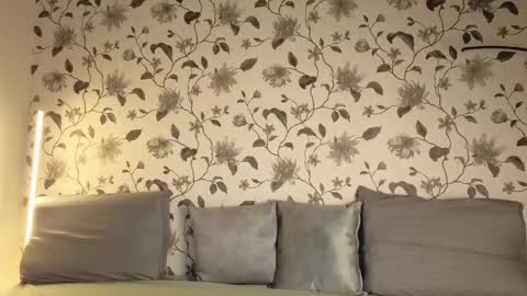 Snapshot of lustyaura chatting on 22, 12, 2025 Aura online show from 22, 12, 2025