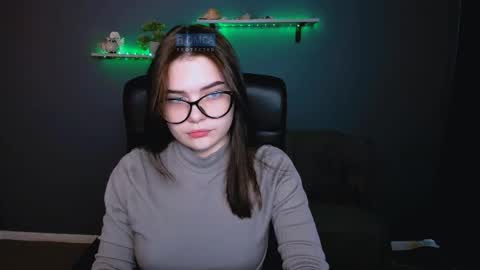 lusy_puff online show from 2, 12, 2024