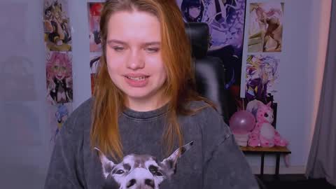 lusy_puff online show from 20, 1, 2025