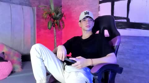 Snapshot of luuck_6 chatting on 24, 2, 2026 luuck online show from 24, 2, 2026