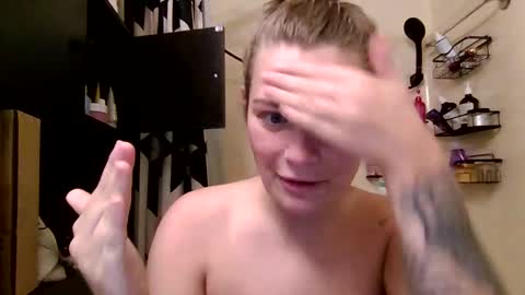 Luucy Lane online show from 20, 4, 2026