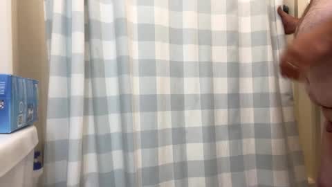 Snapshot of luvtobenude21 chatting on 4, 10, 2025 Joe and Sarah online show from 4, 10, 2025