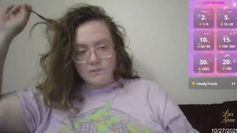 Lux anne online show from 28, 10, 2025