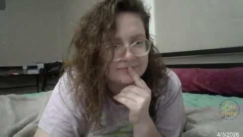 Lux anne online show from 3, 4, 2026
