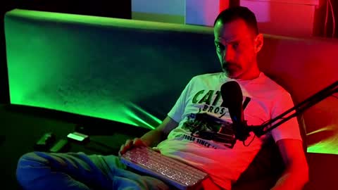 Im a   -  CAMGUY YOU  LIKE to FUCK online show from 18, 1, 2025