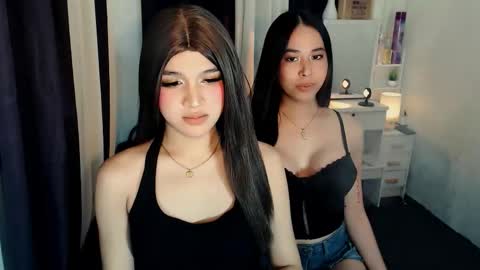 queen lux online show from 30, 10, 2025