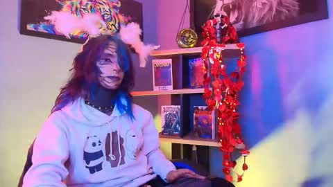 Snapshot of luxiel_ chatting on 14, 2, 2026 Luxiel 3 online show from 14, 2, 2026