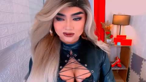 Sasha Blaire online show from 2, 2, 2026