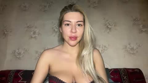 LuxSonyaStar online show from 15, 12, 2025