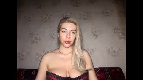 LuxSonyaStar online show from 24, 4, 2026