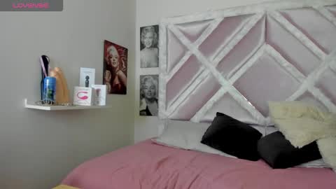 Snapshot of luxx_11 chatting on 24, 2, 2026 Lux online show from 24, 2, 2026