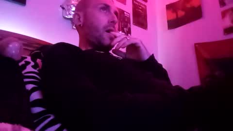 Luxxx online show from 17, 7, 2026