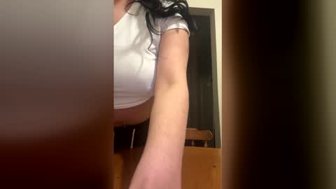 luzy318897 online show from 9, 5, 2026