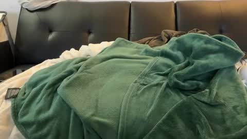 Snapshot of lvernon710 chatting on 10, 3, 2025 lvernon805 online show from 10, 3, 2025