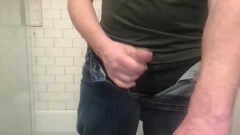 lvguynextdoor440656 online show from 13, 12, 2025