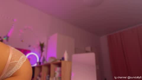 lxsundolyxl_ online show from 27, 11, 2025