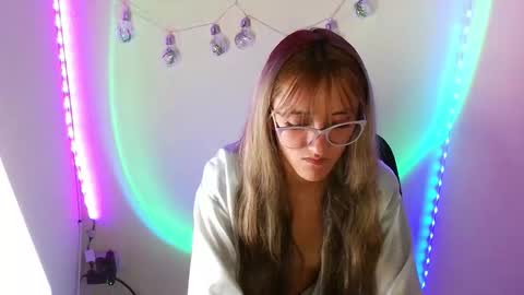 Snapshot of lya_ch chatting on 11, 11, 2025 Call me Lia online show from 11, 11, 2025