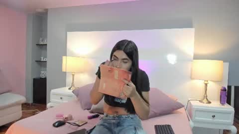 Snapshot of lyaa_sweet1 chatting on 22, 6, 2026 Lyaa Sweet online show from 22, 6, 2026