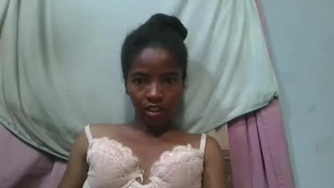 lydie856696 online show from 4, 5, 2026