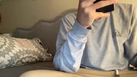 Snapshot of lylajades chatting on 15, 1, 2025 Olivia online show from 15, 1, 2025