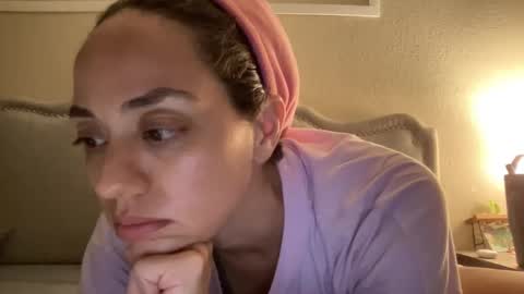 Snapshot of lylajades chatting on 28, 9, 2025 Olivia online show from 28, 9, 2025