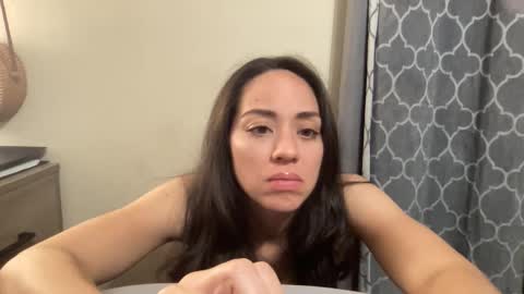 Snapshot of lylajades chatting on 11, 2, 2026 Olivia online show from 11, 2, 2026