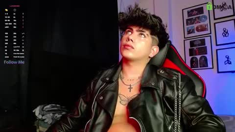 Snapshot of lylebennett_ chatting on 19, 11, 2025 Lyle Bennett Freelance Model online show from 19, 11, 2025