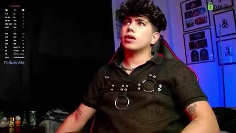 Snapshot of lylebennett_ chatting on 23, 11, 2025 Lyle Bennett Freelance Model online show from 23, 11, 2025