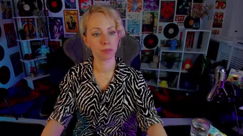 Lylith Skye NO NUDE model online show from 5, 1, 2025