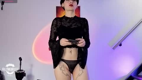 Lyn online show from 9, 9, 2025